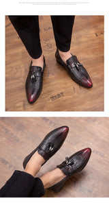 Men's fashion Tassel Soft Moccasins Mens Genuine Leather Casual Loafers Outdoor Driving Flats Shoes