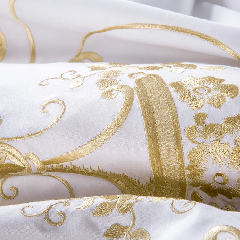 White Egyptian Cotton Bedding set US King Queen size Chic Golden Embroidery Bedding sets Super Soft Bed sheet set Duvet cover