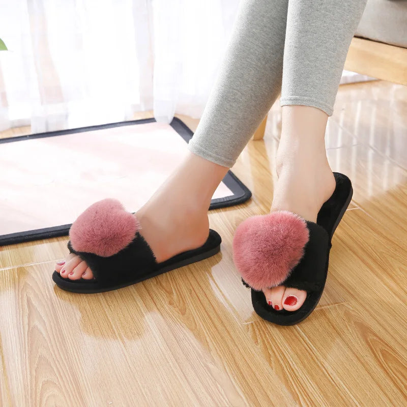 Women Indoor Warm Home Slippers Bedroom Cute Heart Pattern Non-slip Soft Comfort Plush House Slippers Shoes Autumn Winter