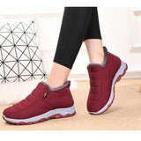 Autumn and Winter Old Beijing Cotton Shoes Women's Plush Thickened Walking, Warm and Wear resistant Shoes, Non slip Mom's Shoes