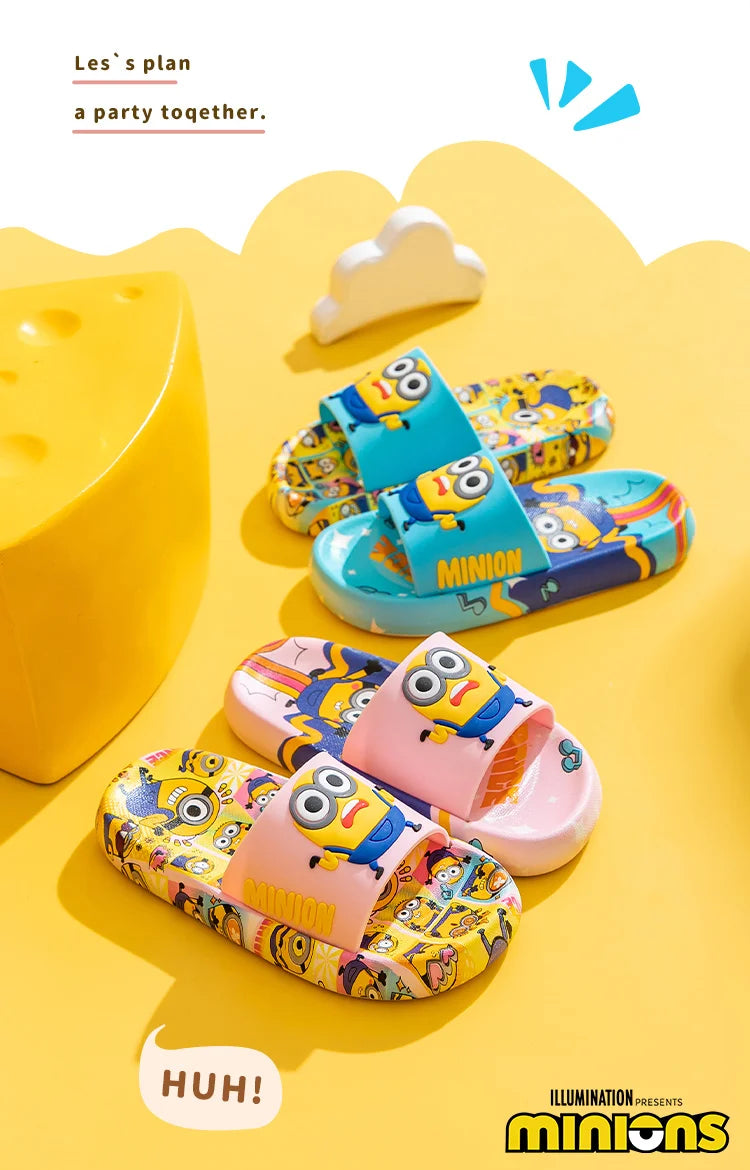 Genuine Minions children's slippers, indoor non-slip cartoon light soft soled slippers for boys and girls