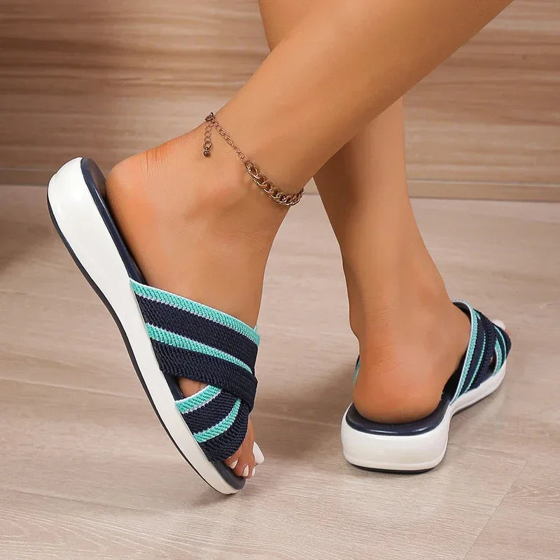 Women Flip Flops Flats Slippers Beach Shoes Summer Sandals New Trend Walking Casual Shoes Dress Slides