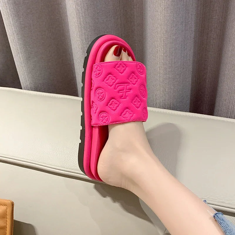 Ladies Magic Sticker Flat Slippers 2023 Summer New Designer Luxury Sandals for Women Elegant Home Flat Slippers Zapatos De Mujer