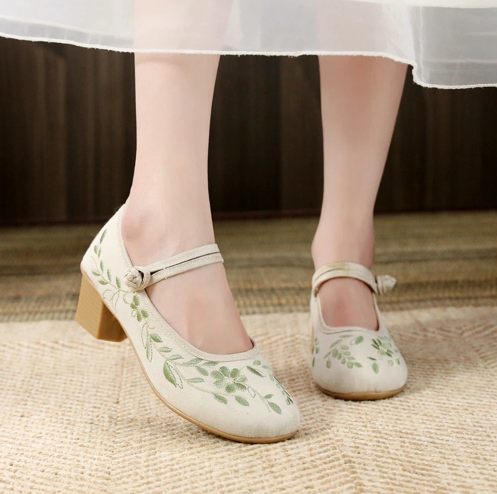 Veowalk  4cm Block Heels Women Cotton Embroidered Mary Jane Shoes Elegant Soft Comfortable Retro Costume Pumps White Beige