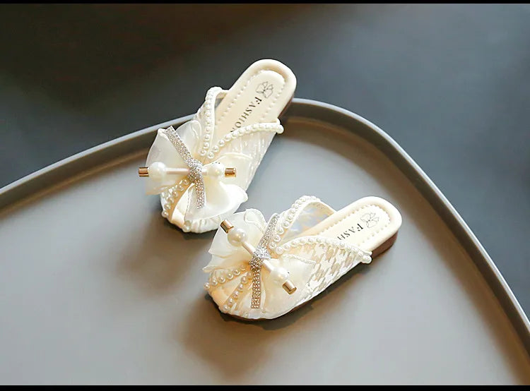 슬리퍼 Children's Slippers Summer New Bow Girl Princess Shoes Soft Sole Home Shoes Flat Kids Shoes Fashion Girl Slippers flip flops