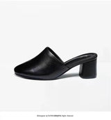 2024 New European Station Thick Heel Slippers Women's Summer New Square Headed Baotou Middle Heel Leather Shoes Elegance