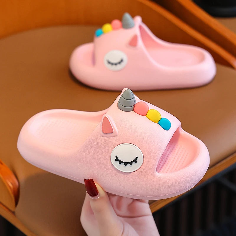 New Summer Pretty Cute Cartoon Foal Slippers Children's Non-Slip Soft Sole Sandals Boys Girls Home Slides Scuff For Kids Shoes