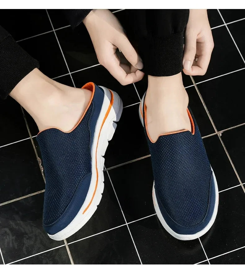 Men Slippers Summer Breathable Home Indoor Slippers Men Thick Bottom Slides Fashion Couple Walking Shoes