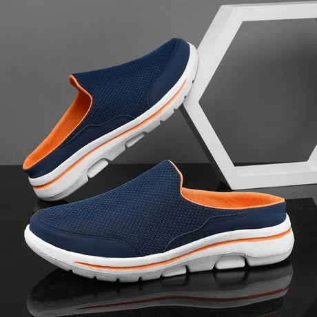 Men Slippers Summer Breathable Home Indoor Slippers Men Thick Bottom Slides Fashion Couple Walking Shoes