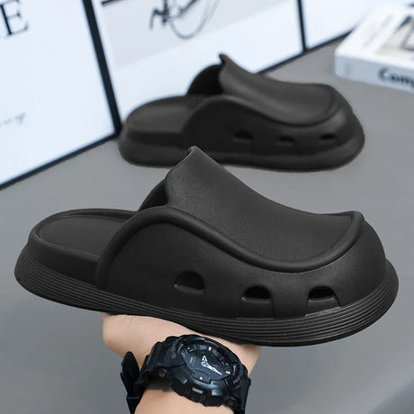 Men's slippers Soft and comfortable Non-slip Wear-resistant Indoor and outdoor Ventilate Thick bottom Shoes for men Unisex New