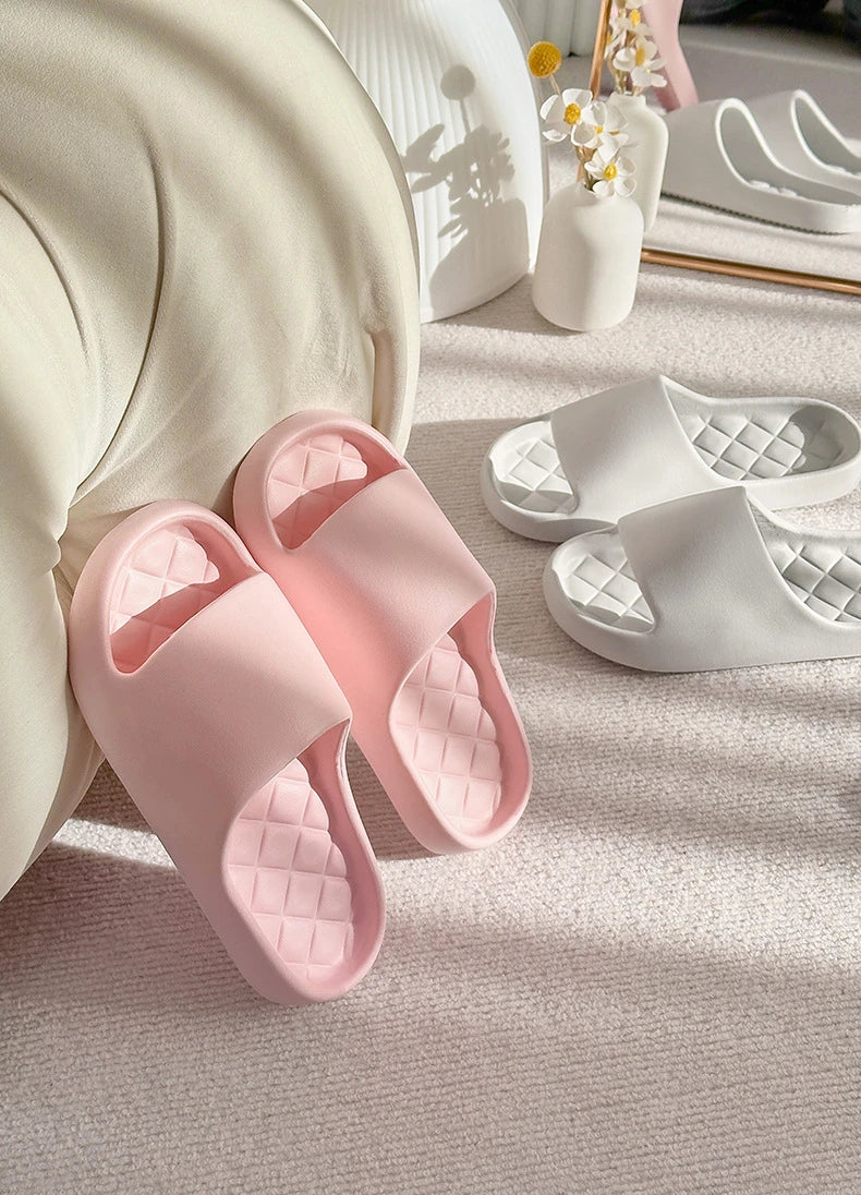 Soft Home Slippers Couple Summer Indoor Skid Proof Bathroom Slippers Sandals Hotel Solid Color Men Women Flip Flops Flat Shoes