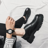 2023 Leather Shoes Men Dress Shoes Formal Wedding Party Shoes For Men Glossy Retro Brogue Shoes Luxury Brand Men's Oxfords Shoes