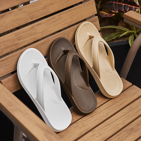 Comwarm Unisex Soft Cloud Slipper Platform Flip-flops Women's Summer Beach Sandals with Arch Support for Non-slip Bathroom Men