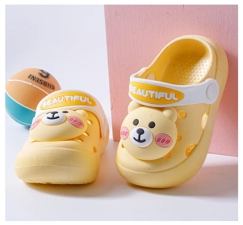 Summer Kids Slippers Sandals Hole Shoes Cute Personality Three-Dimensional Bears Soft Soles Comfortable Boys Girls Slippers