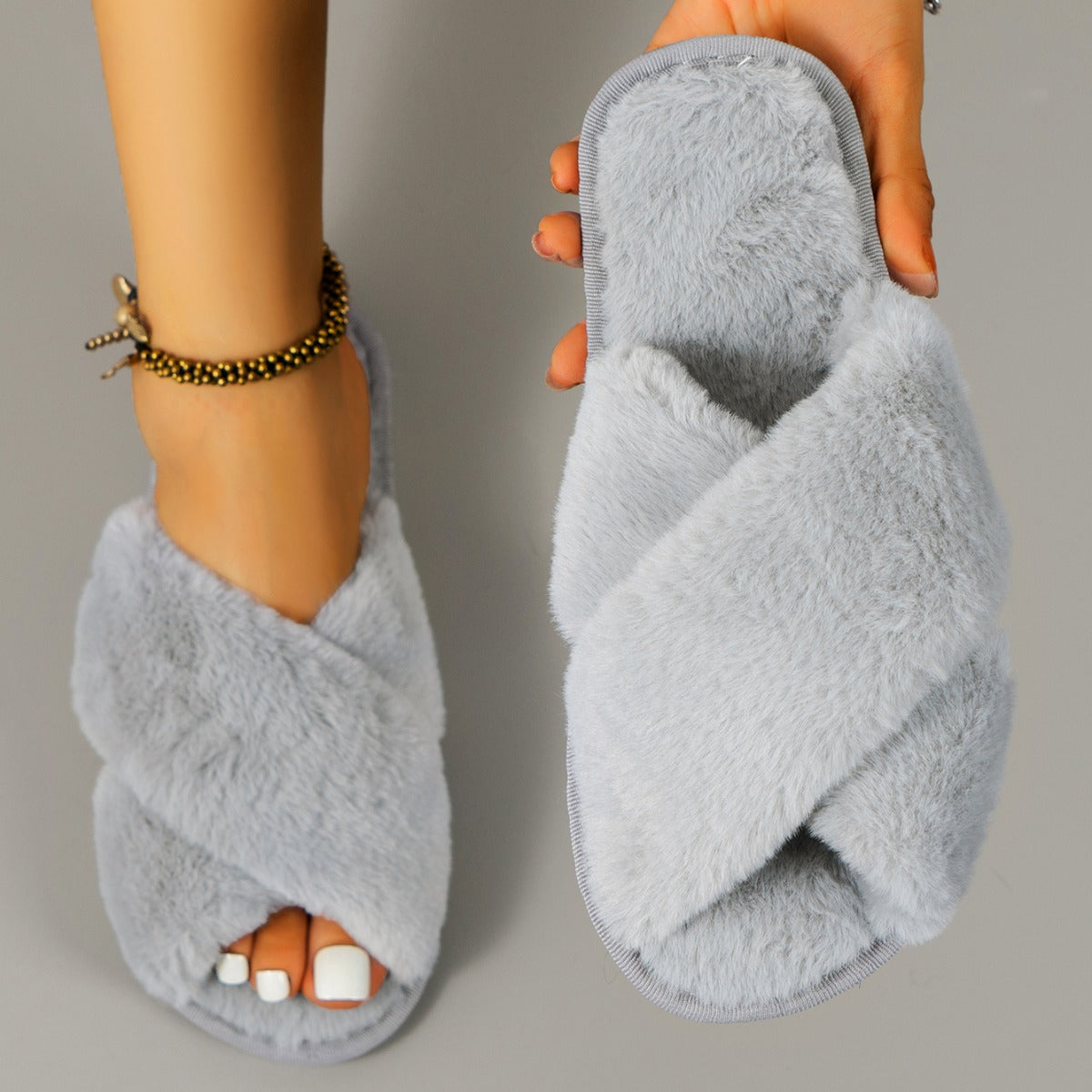 Soft Fluffy Fur Slippers New Women Winter House Warm Furry Slippers Women Flip Flops Home Slides Flat Indoor Floor Shoes