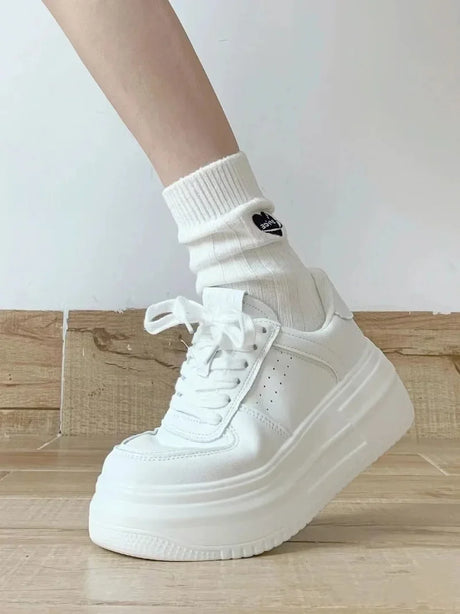 White Sports Shoes Korean Women Platform Sneakers Casual Harajuku Tennis Female Vintage Vulcanize Designer Footwear