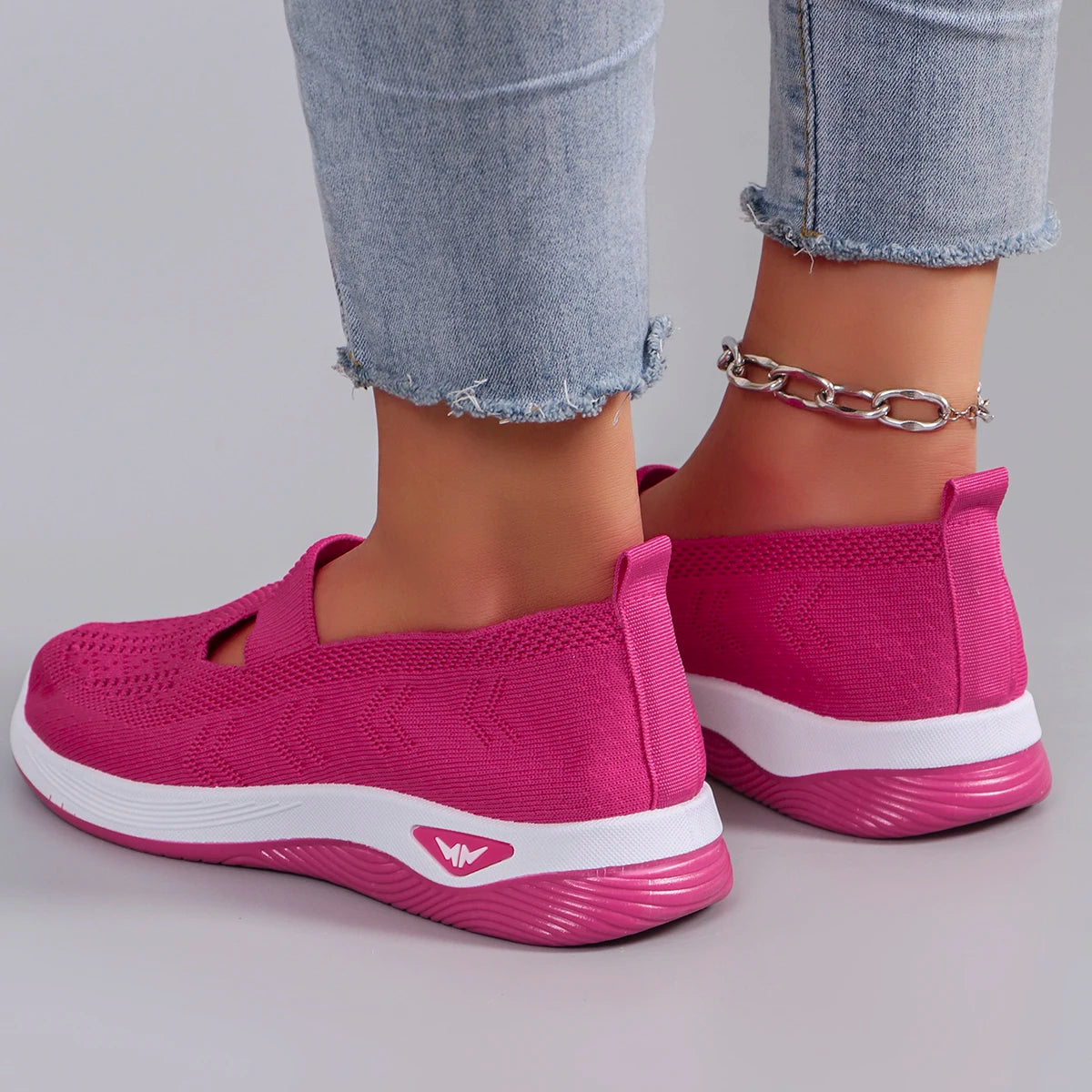 Spring new women's sports shoes, fashionable, breathable, lightweight, non-slip, wear-resistant, casual sports shoes, flat shoes