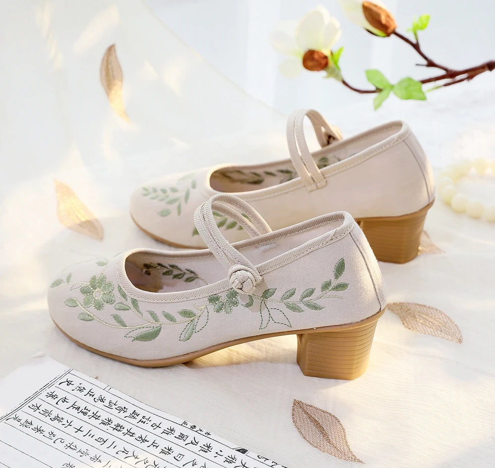 Veowalk  4cm Block Heels Women Cotton Embroidered Mary Jane Shoes Elegant Soft Comfortable Retro Costume Pumps White Beige