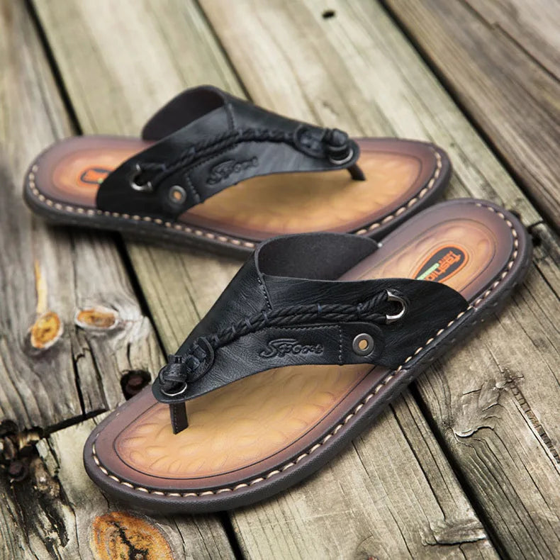 2023 Summer Handmade Leather Slippers Trendy Fashion Men's Flip-flops Outdoor Breathable Comfortable Men and Simple Sandals