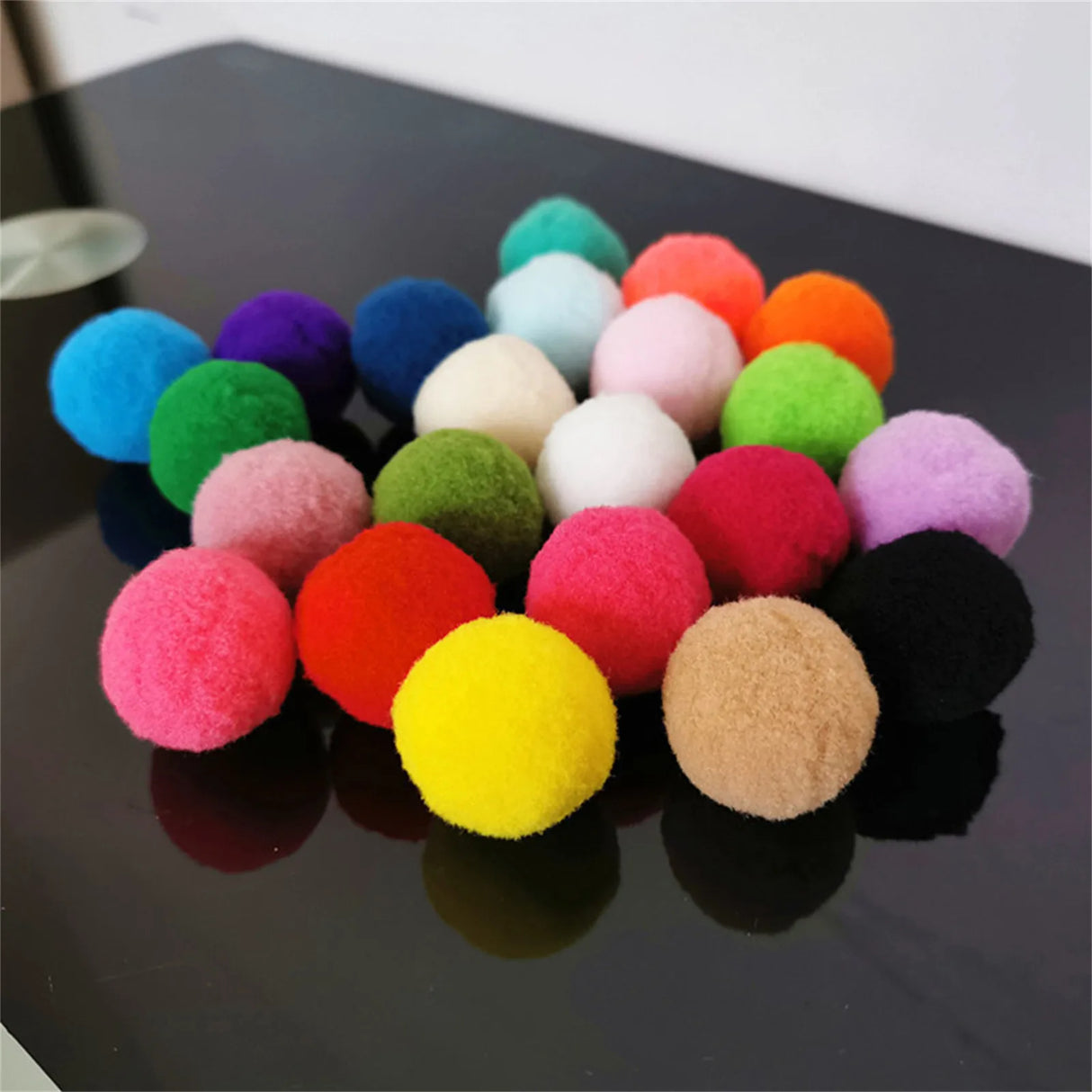 10/20/30Pcs Cats Polyester Plush Balls Interactive Play Training Toy Cat Toy Ball Creative Colorful Interactive Cat Chew Toys