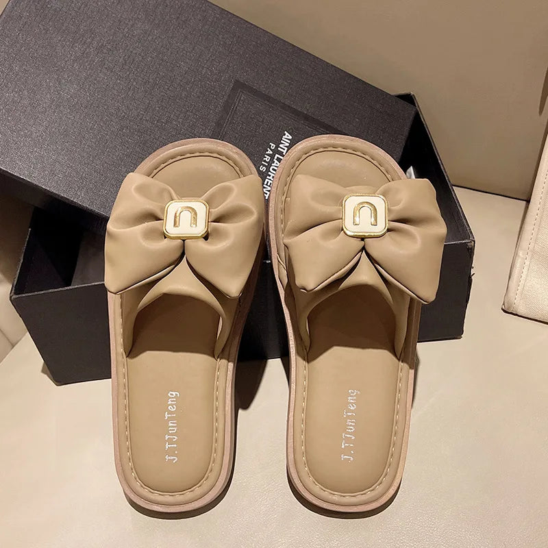 2024 Summer New Women Fresh Light Sense of Square Buckle Bow Sandals Simple Outside Wear Flip-flops Explosion Buy Slippers