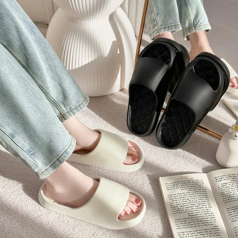 Soft Home Slippers Couple Summer Indoor Skid Proof Bathroom Slippers Sandals Hotel Solid Color Men Women Flip Flops Flat Shoes