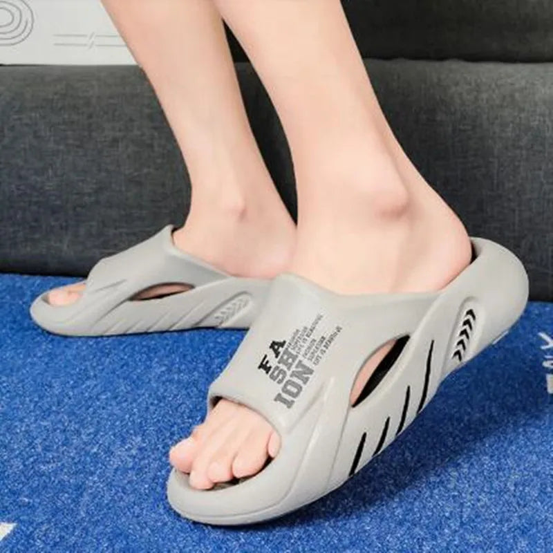 Summer Massage Slippers for Men Sides Indoor Outdoor Sandals Beach Casual Shoes Soft Sole Slides Men Flip-flops Men's Sandals