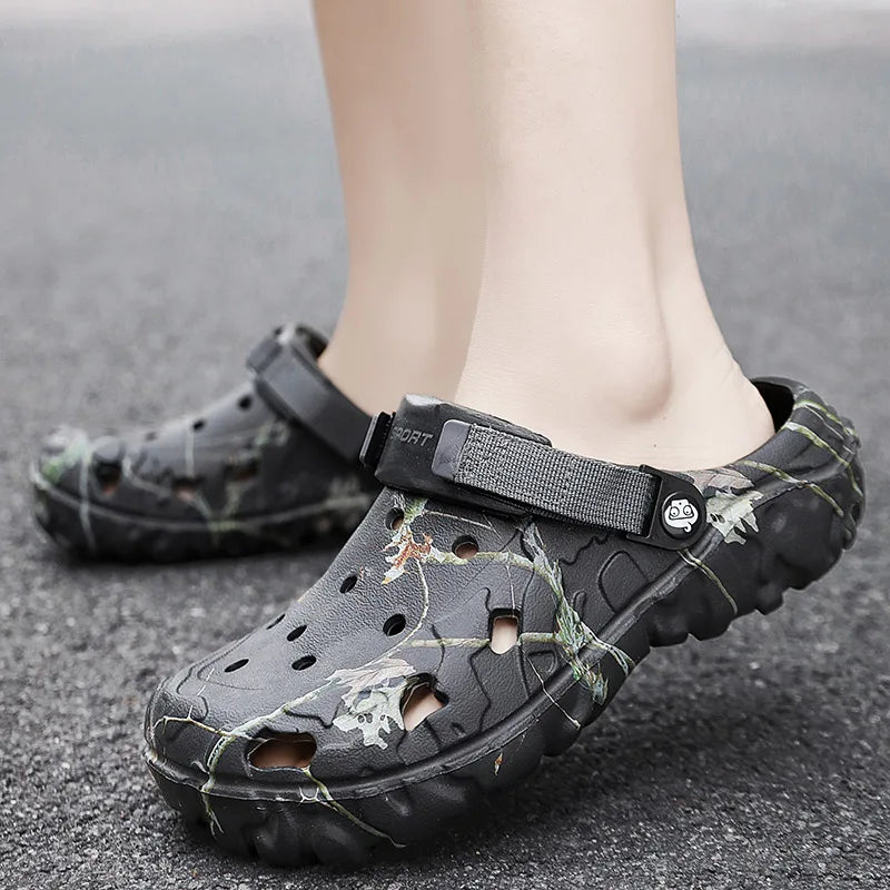 Summer Outdoor Beach Sandals Men Clogs Shoe Women Slippers Camouflage Platform Aqua Shoes Soft EVA Indoor Home Slides Flip Flops