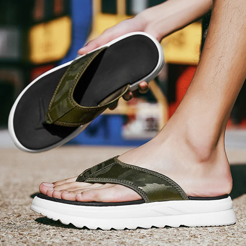 High Quality Outdoor Men Flip Flops Sandals Beach Slippers Design Mens Non-slip Comfortable Indoor Slippers Men Casual Shoes