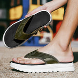 High Quality Outdoor Men Flip Flops Sandals Beach Slippers Design Mens Non-slip Comfortable Indoor Slippers Men Casual Shoes