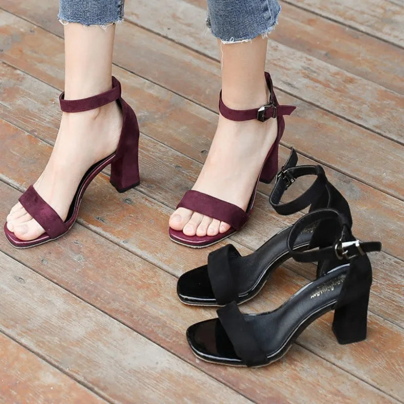 Women's 2024 Summer Fashion Sandals Medium High Heel Outdoor Sandalias Elegant Wedding Shoes Bridal Plus Size 34-40 Buckle Strap