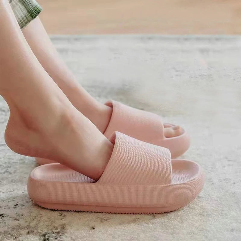 Soft Sole Indoor Slippers Women Men Non-Slip Bathroom Home Flip-Flops Thick Platform Cloud Sandals Ultra-Light Outdoors Slides