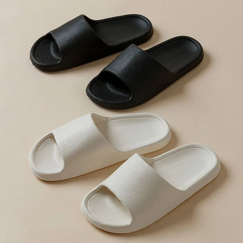 2024 Summer Slippers Men Women Soft Indoor Home Flat Sandals Fashion Flip Flops Beach Shoes Man Couple Non-Slip Bathroom Slides